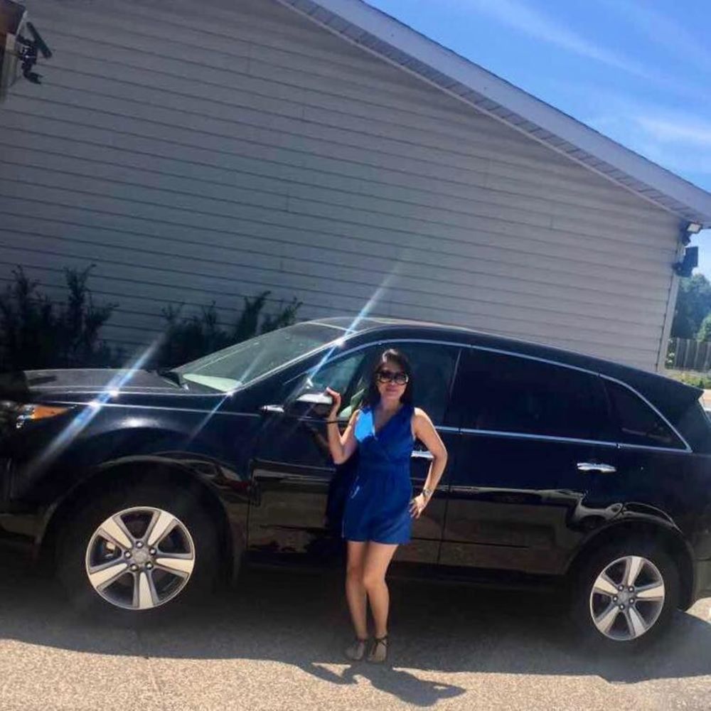 Meet your Posher, Hong